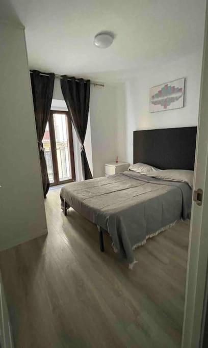 Encantador Apartamento Plaza Mayor Madrid Centro Kültér fotó